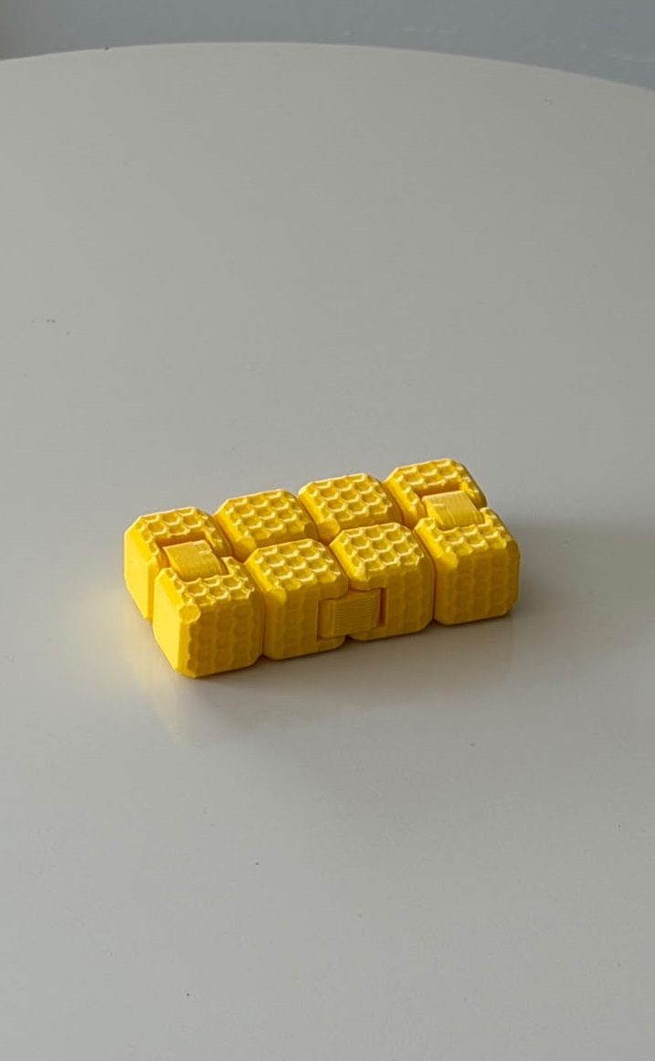 CUBO SENSORIAL AMARELO